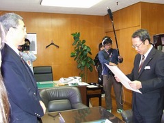 20080520kaityou_tiji_messeji_koukan.jpg