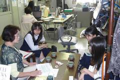 20090716kyouikudaihuzokutyuugakkou_sinbunbu2.jpg