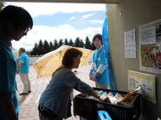 http://www.unicef-hokkaido.jp/assets_c/2013/11/ホームページで-thumb-230x172-5667.jpg