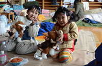 http://www.unicef-hokkaido.jp/img/110324_01%5B1%5D.jpg