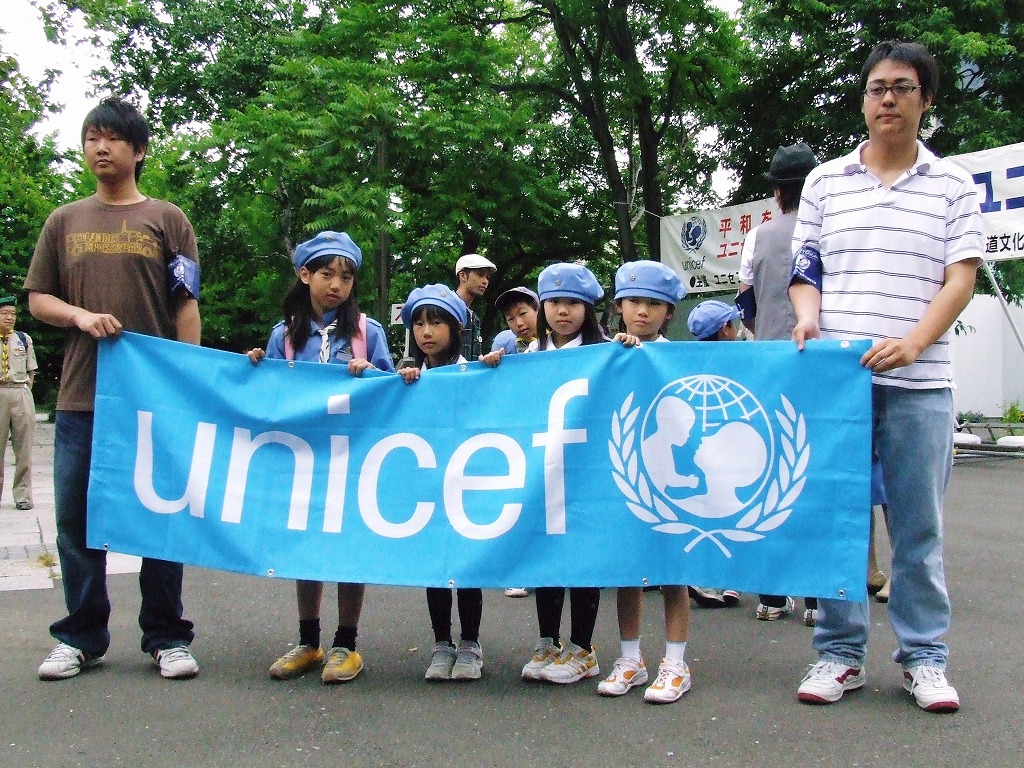 http://www.unicef-hokkaido.jp/img/2007lovewalk2.jpg