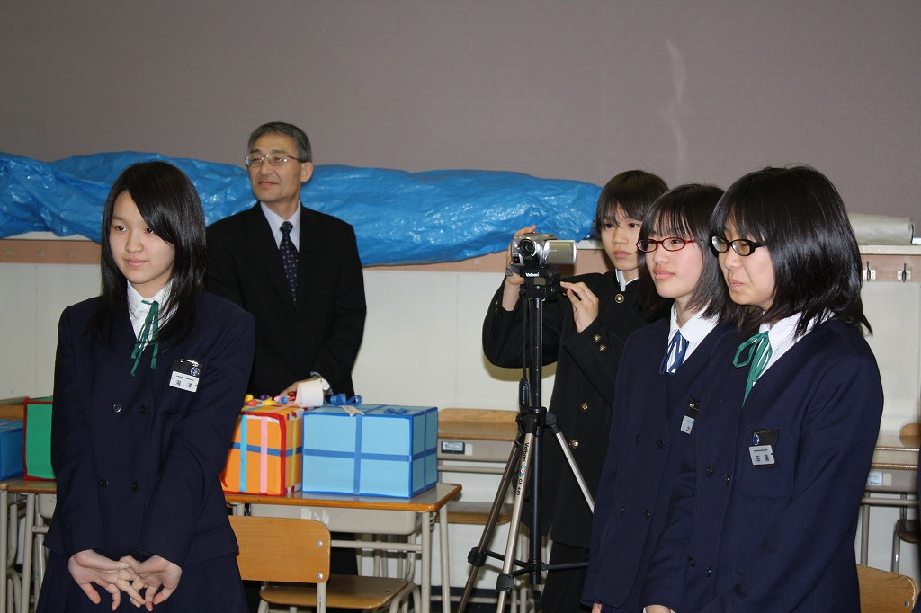 http://www.unicef-hokkaido.jp/img/20090130sinkotoityuugakkou5.jpg