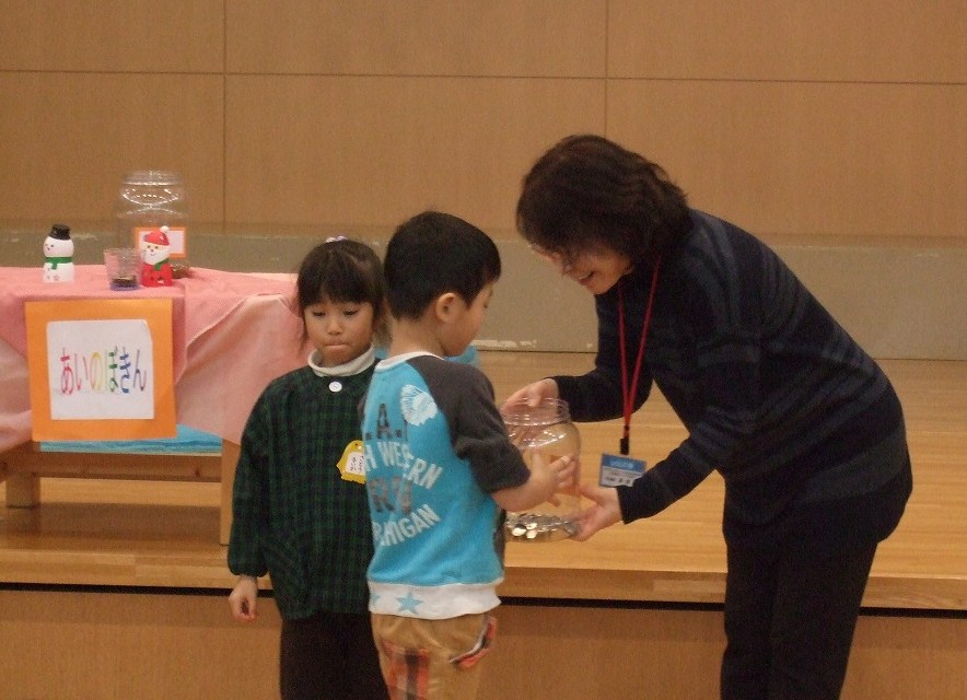 http://www.unicef-hokkaido.jp/img/DSCF9136.jpg