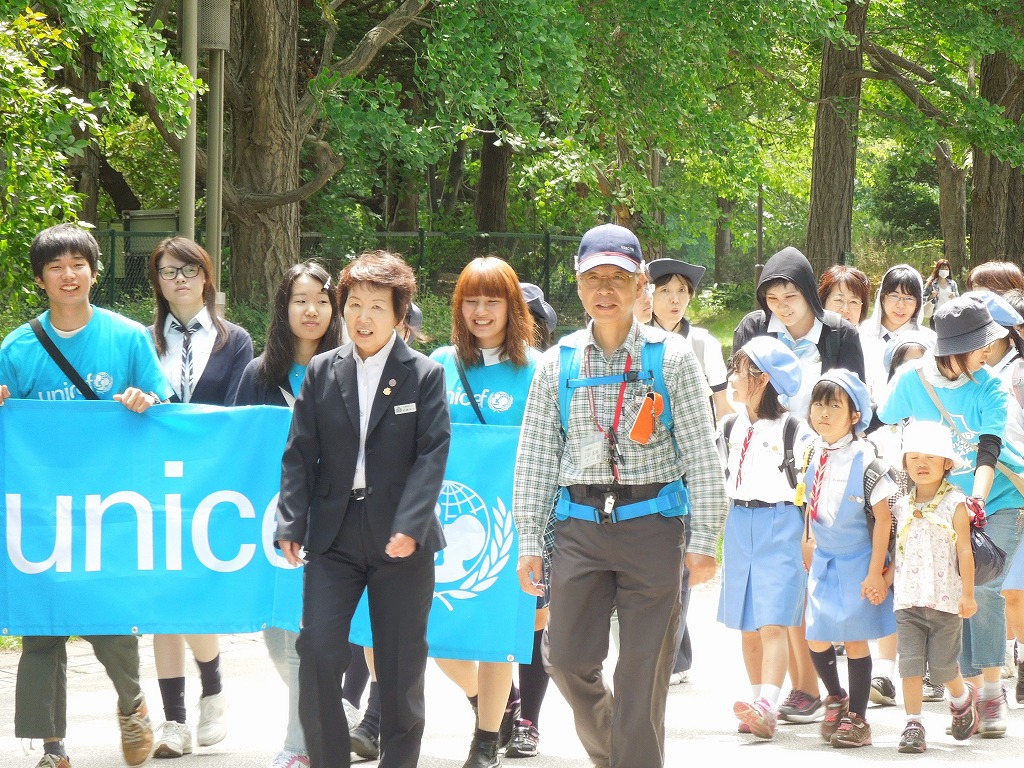 http://www.unicef-hokkaido.jp/img/DSCN2786.jpg