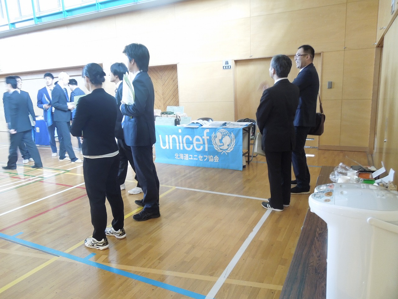 http://www.unicef-hokkaido.jp/img/DSCN7069.jpg