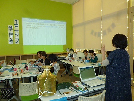 http://www.unicef-hokkaido.jp/img/P1030659.jpg